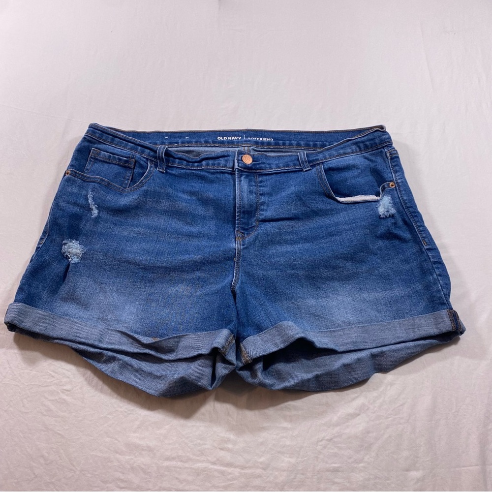 Old Navy Boyfriend shorts Women’s 16 Denim jean shorts distressed blue pockets